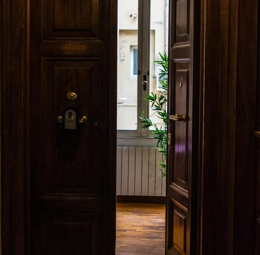 Praty Rooms Roma